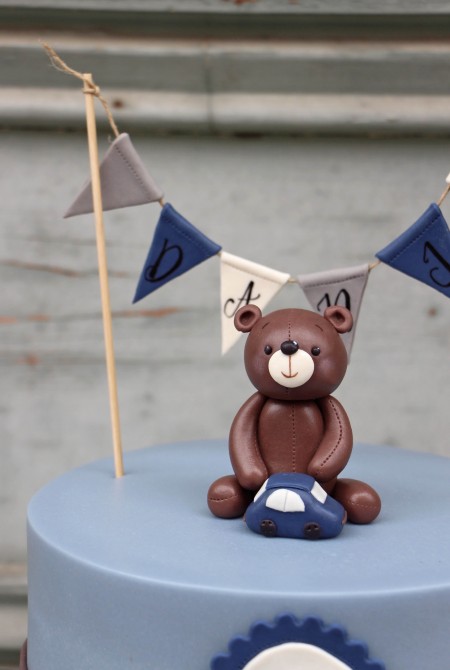 Macis torta - kisautóval