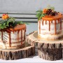 Naked cake - karamellel csurgatva
