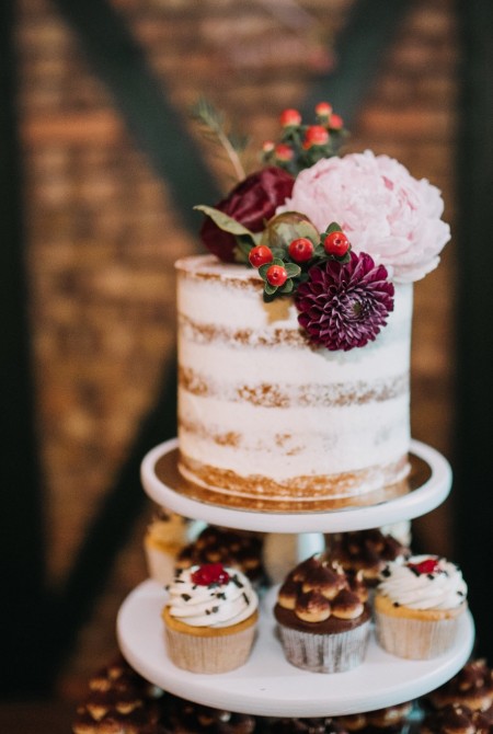 Cupcake torony + naked cake