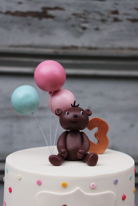 Boribon torta - pöttyös