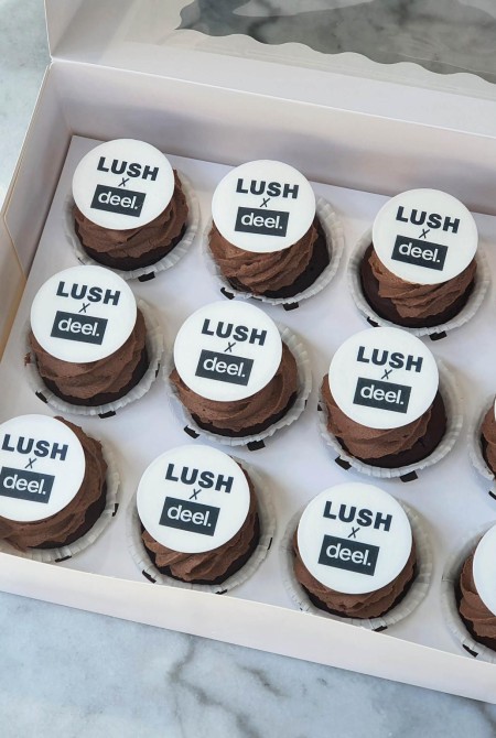 Lush cupcake - ostya dekorral